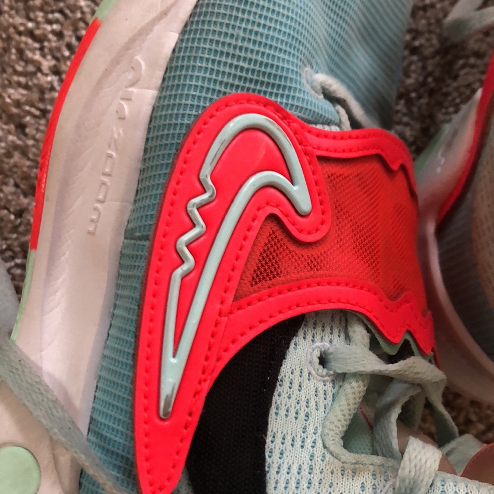 Nike KD basketball shoes used